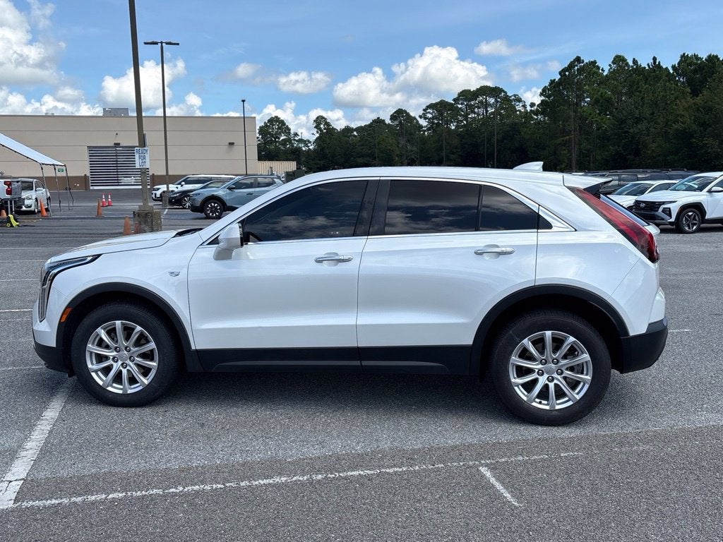 2021 Cadillac XT4 Luxury