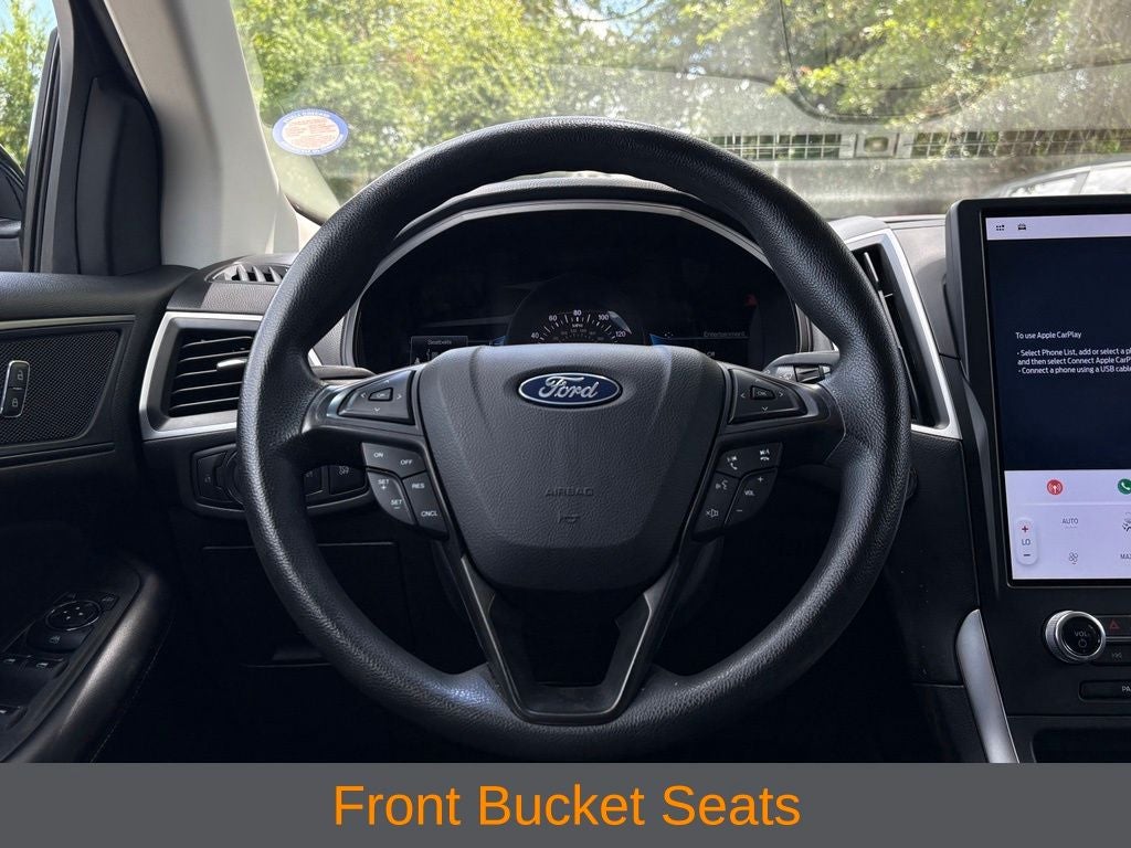 2022 Ford Edge SE