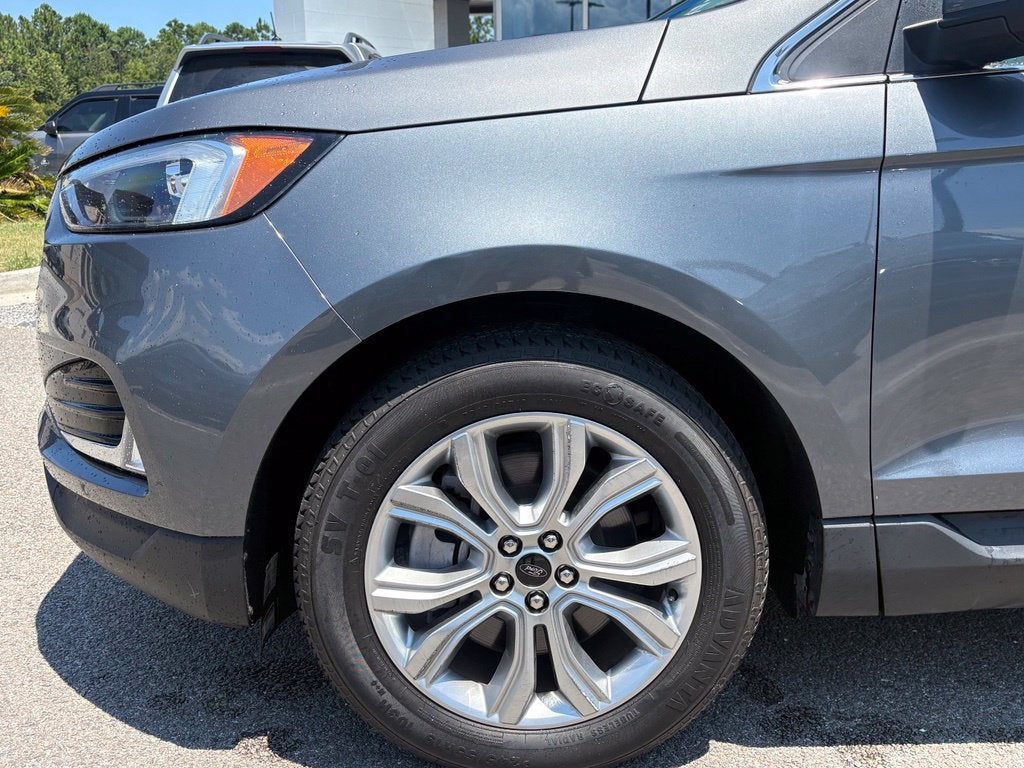 2023 Ford Edge Titanium