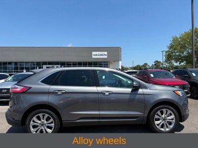 2023 Ford Edge Titanium