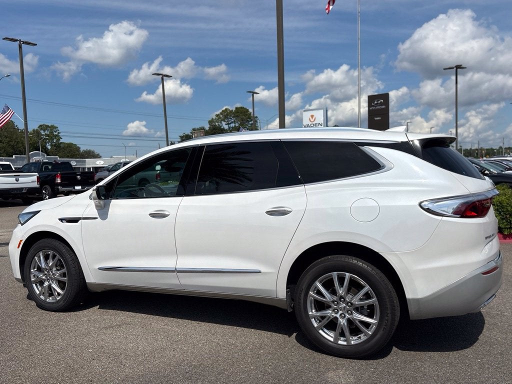 2023 Buick Enclave Premium Group