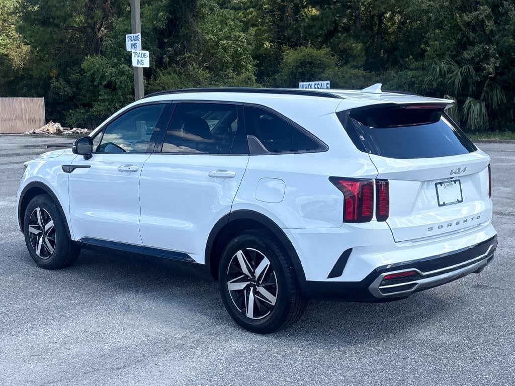 2022 Kia Sorento S