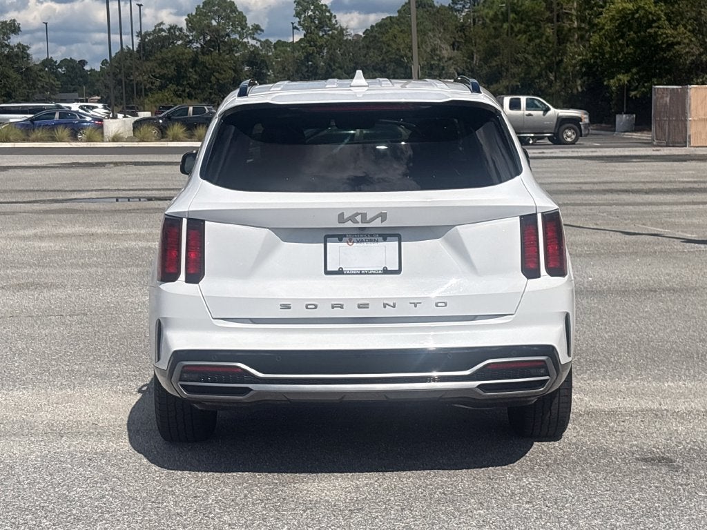 2022 Kia Sorento S