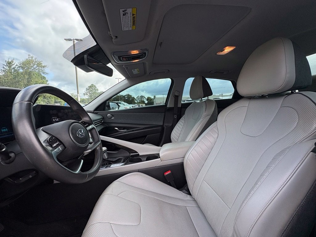 2023 Hyundai Elantra Limited