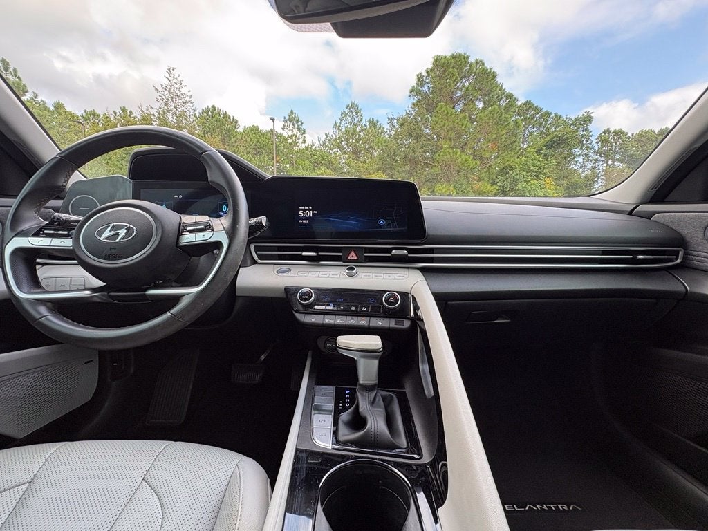 2023 Hyundai Elantra Limited