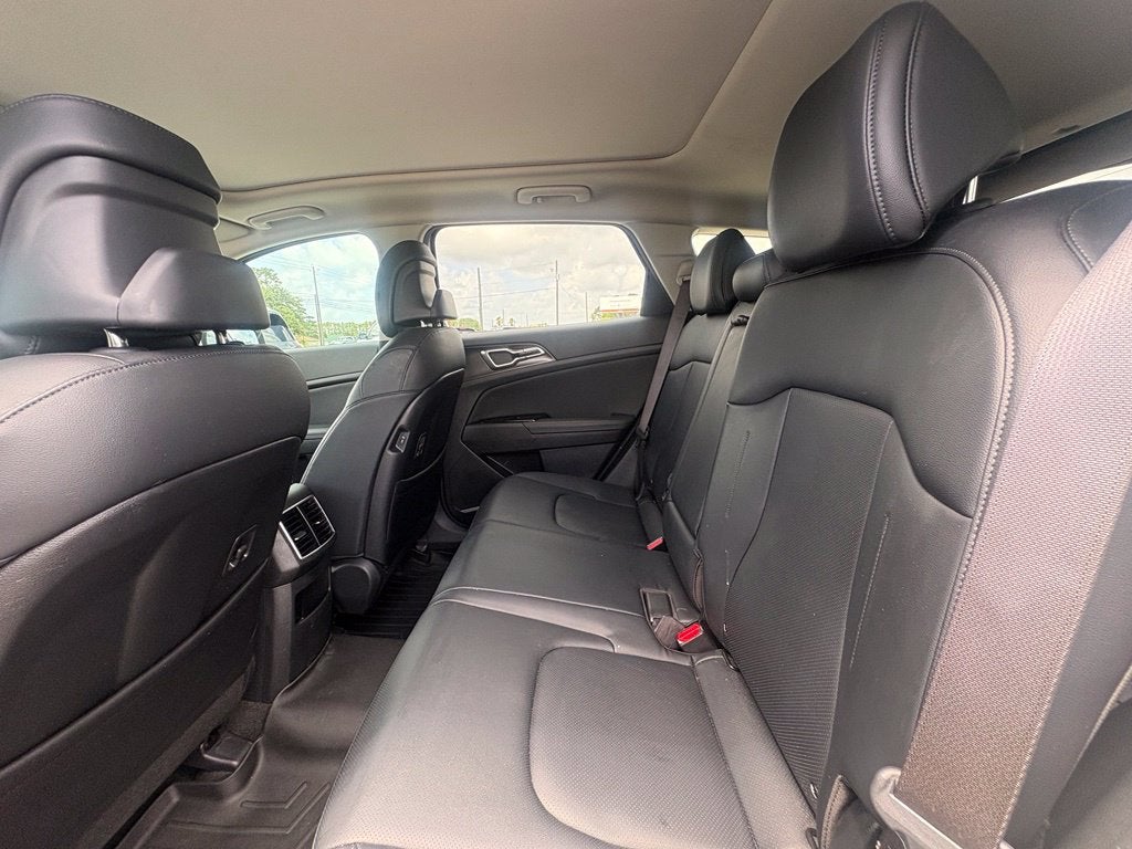 2023 Kia Sportage Hybrid EX