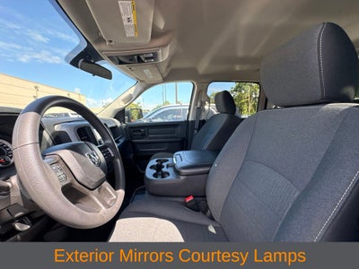 2024 RAM 1500 Classic Tradesman Crew Cab 4x4 5'7' Box