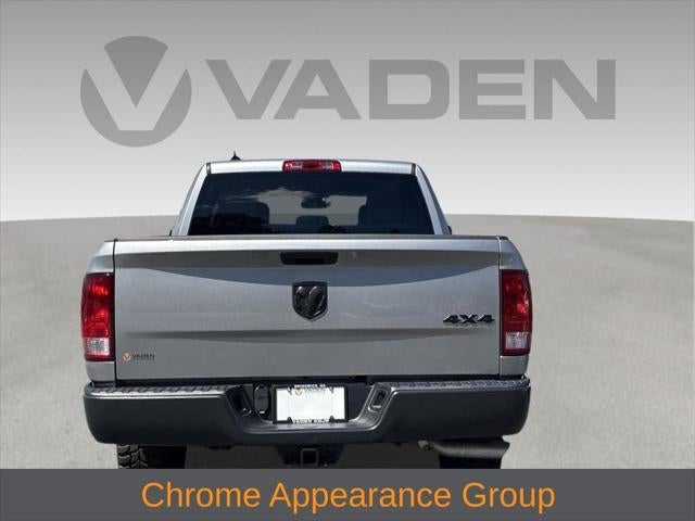 2024 RAM 1500 Classic Tradesman Crew Cab 4x4 5'7' Box