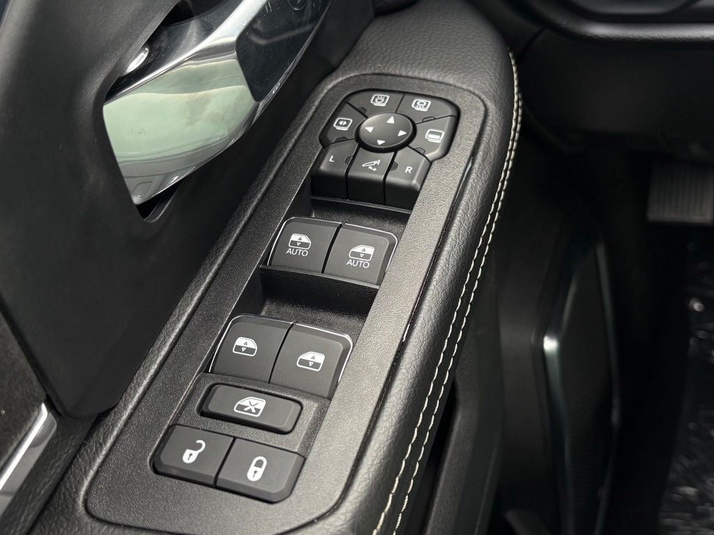 2021 RAM 1500 Big Horn Quad Cab 4x4 6'4' Box