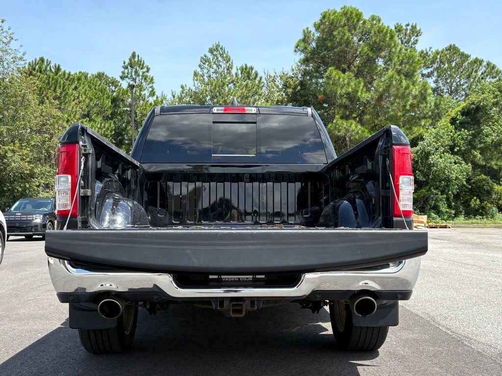2020 RAM 1500 Big Horn Crew Cab 4x4 5'7' Box