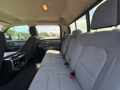 2020 RAM 1500 Big Horn Crew Cab 4x4 5'7' Box