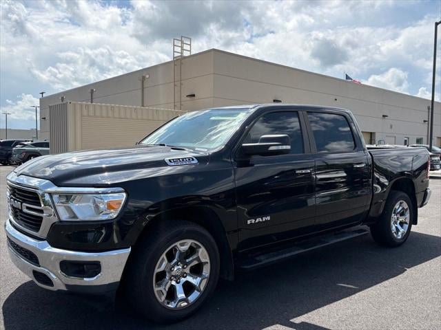 2020 RAM 1500 Big Horn Crew Cab 4x4 5'7' Box