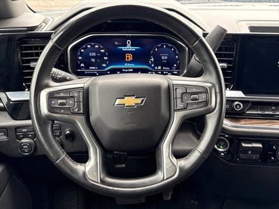 2023 Chevrolet Silverado 1500 4WD Crew Cab Standard Bed LT