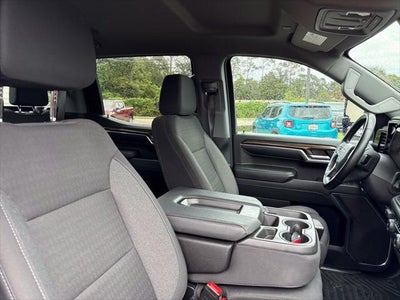2023 Chevrolet Silverado 1500 4WD Crew Cab Standard Bed LT