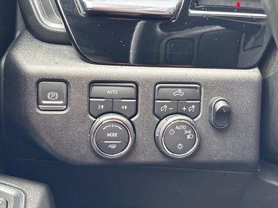 2023 Chevrolet Silverado 1500 4WD Crew Cab Standard Bed LT