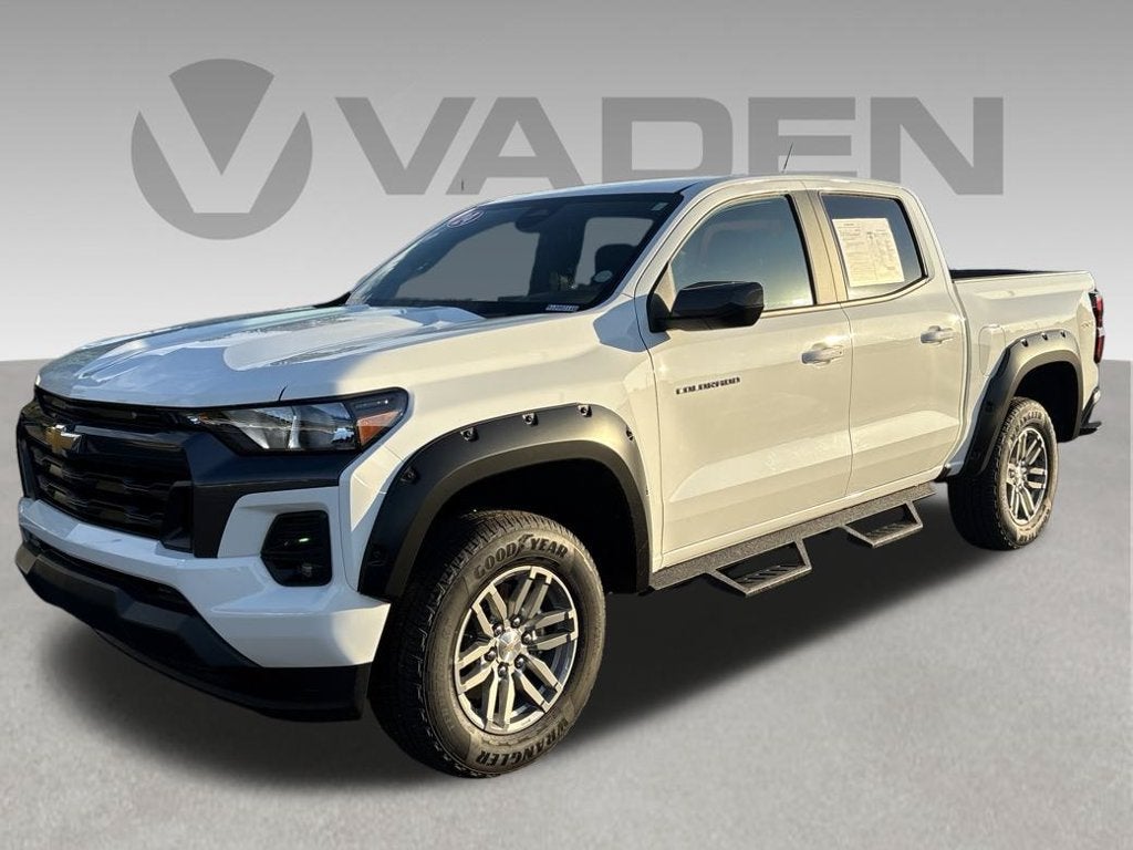 2024 Chevrolet Colorado 4WD LT