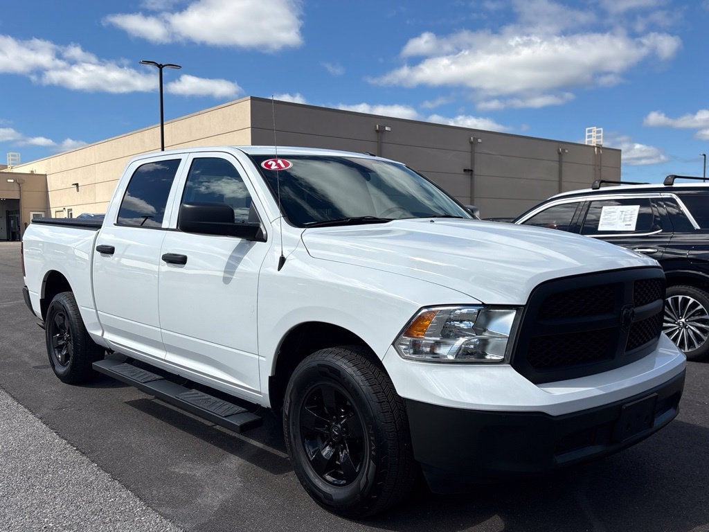 2021 RAM 1500 Classic Tradesman Crew Cab 4x4 5'7' Box