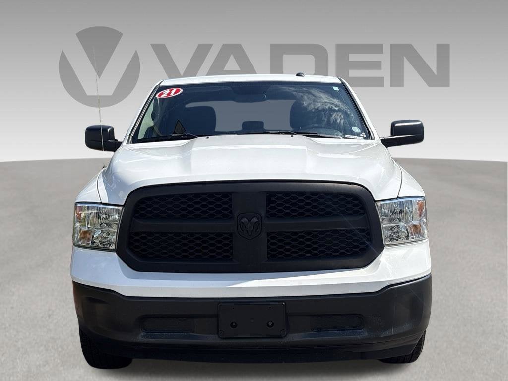 2021 RAM 1500 Classic Tradesman Crew Cab 4x4 5'7' Box