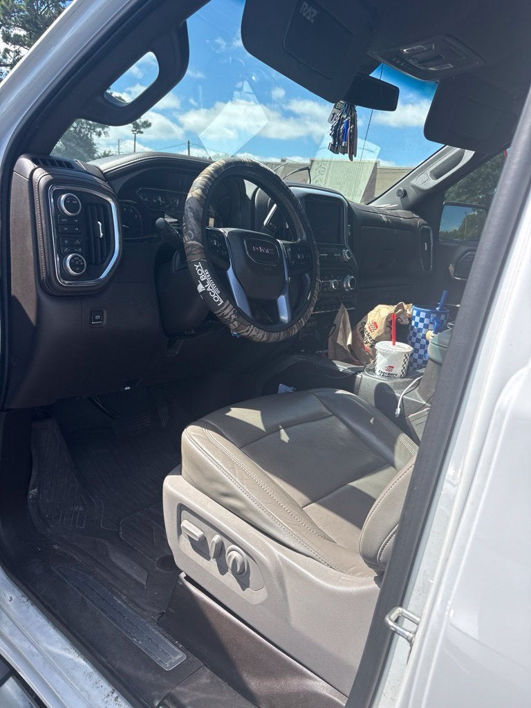 2020 GMC Sierra 1500 4WD Crew Cab Short Box SLT
