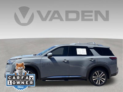 2022 Nissan Pathfinder Platinum