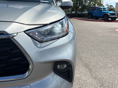 2023 Toyota Highlander Platinum