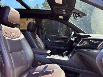 2021 Cadillac XT6 Premium Luxury