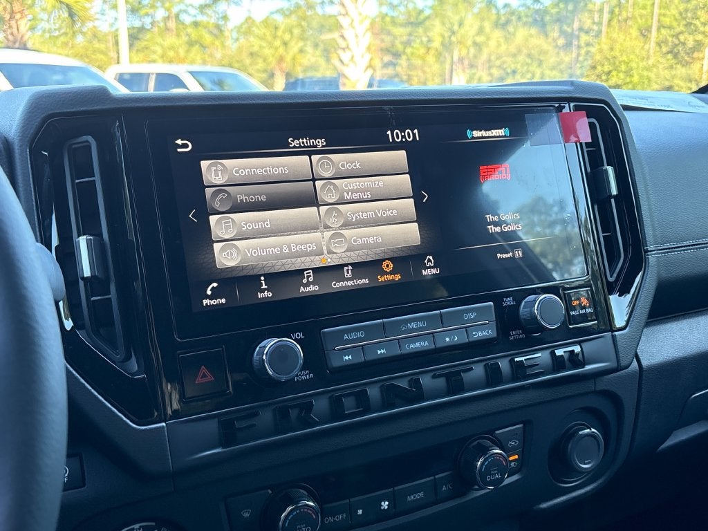 2027 Nissan Frontier Crew Cab SV