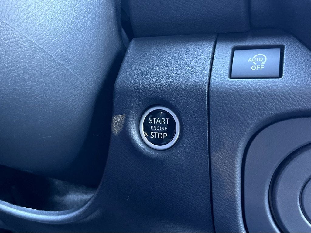 2025 Nissan Frontier Crew Cab PRO-4X®