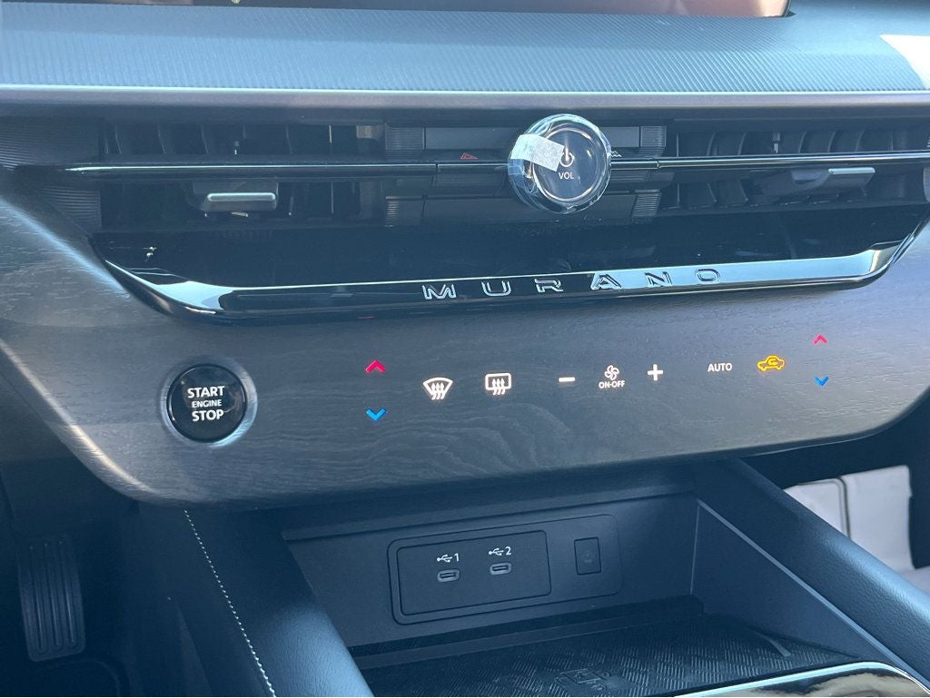 2025 Nissan Murano SV