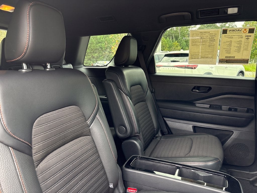 2023 Nissan Pathfinder Rock Creek