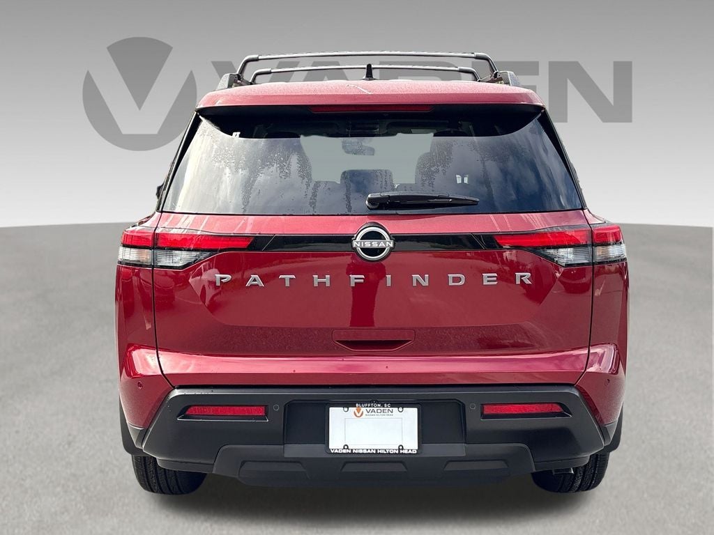 2026 Nissan Pathfinder SV