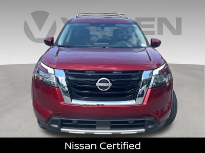 2024 Nissan Pathfinder SL