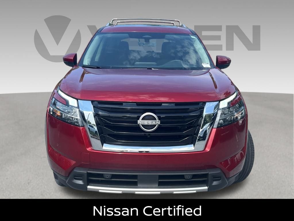 2024 Nissan Pathfinder SL