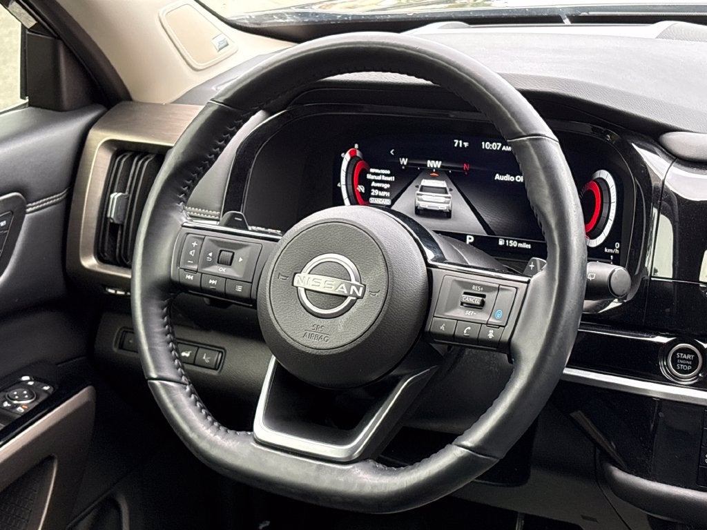 2024 Nissan Pathfinder Platinum