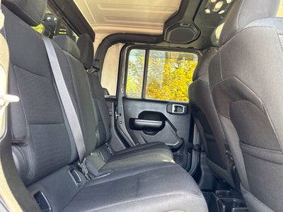 2021 Jeep Gladiator Willys