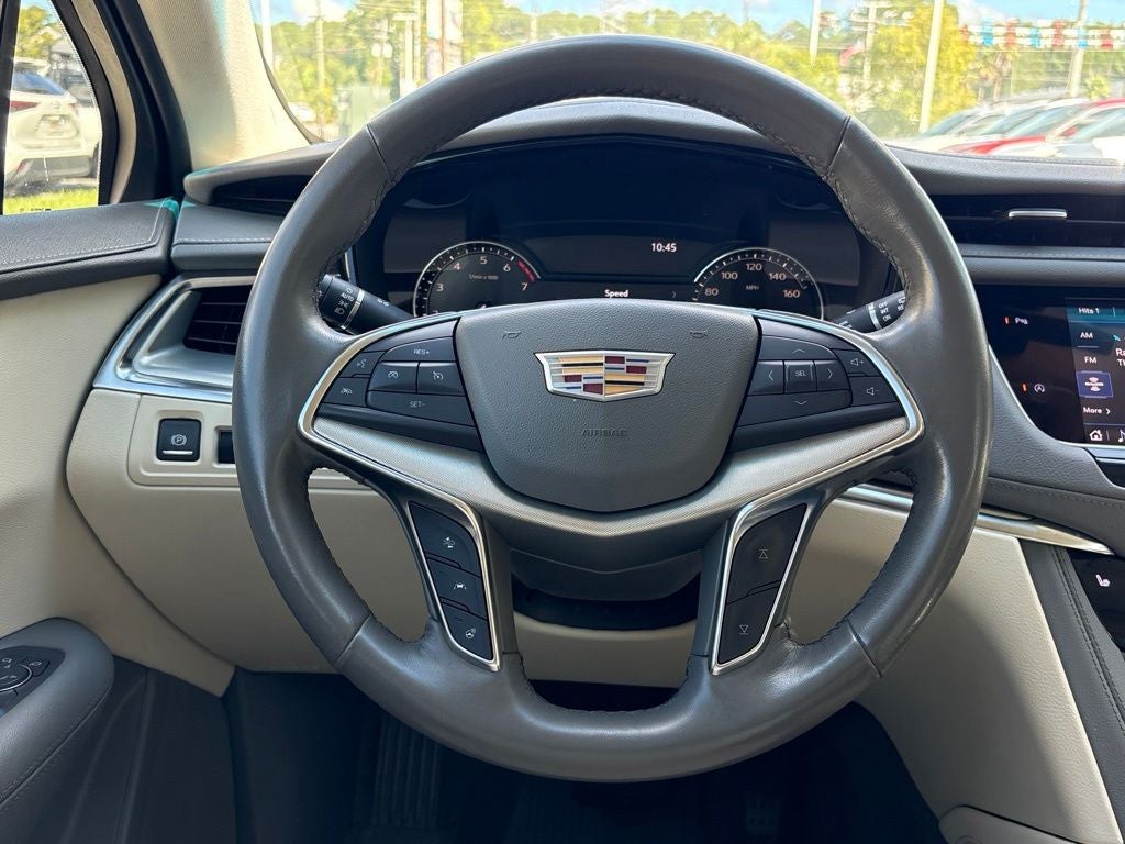 2022 Cadillac XT5 Premium Luxury