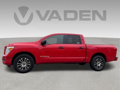 2023 Nissan Titan SV