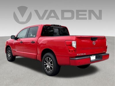 2023 Nissan Titan SV
