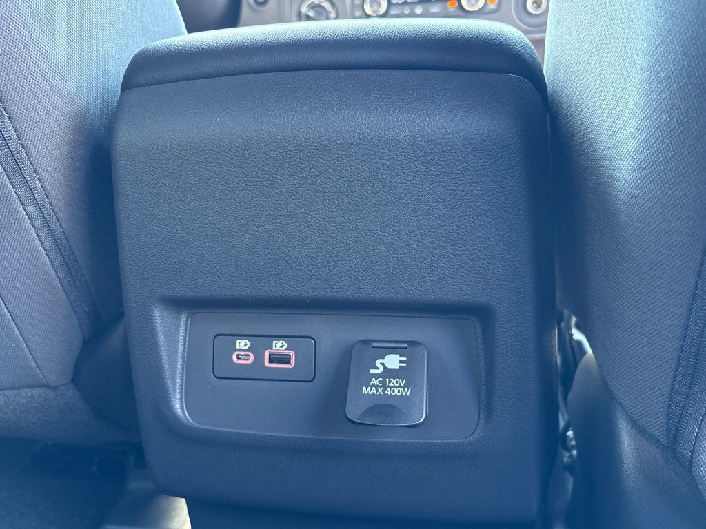 2027 Nissan Frontier SV