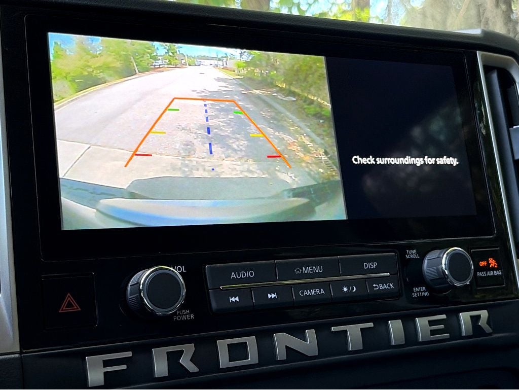 2027 Nissan Frontier SV