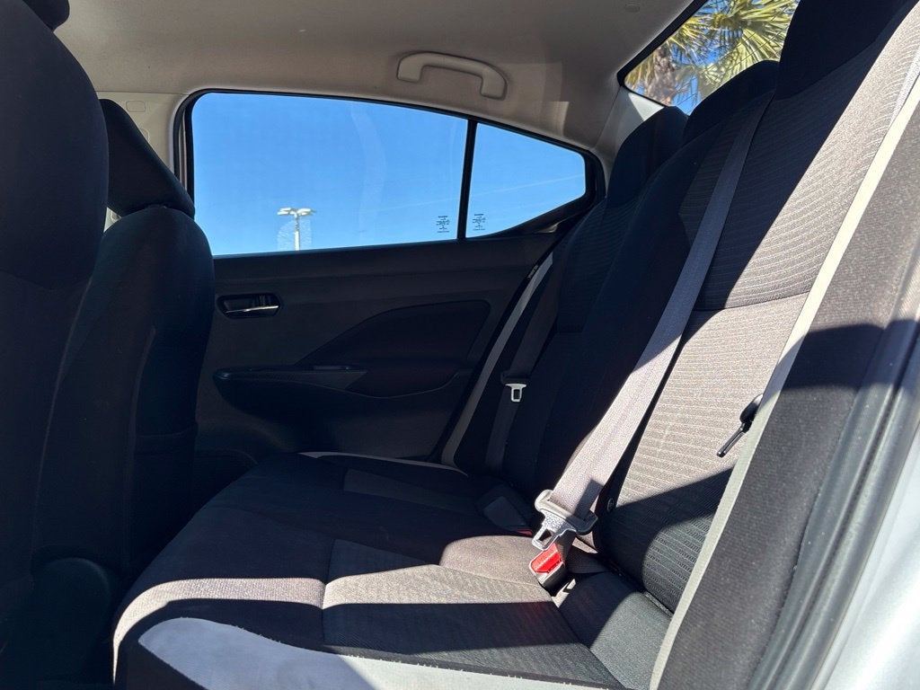 2021 Nissan Versa 1.6 SV