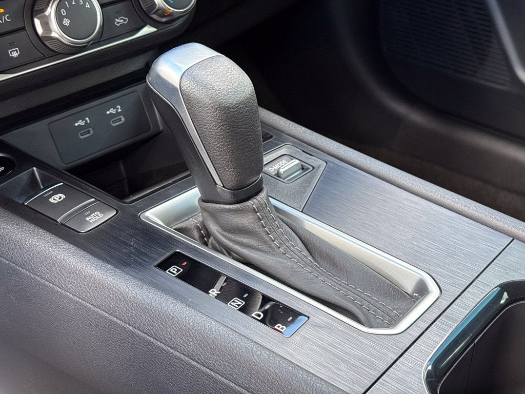 2027 Nissan Kicks S