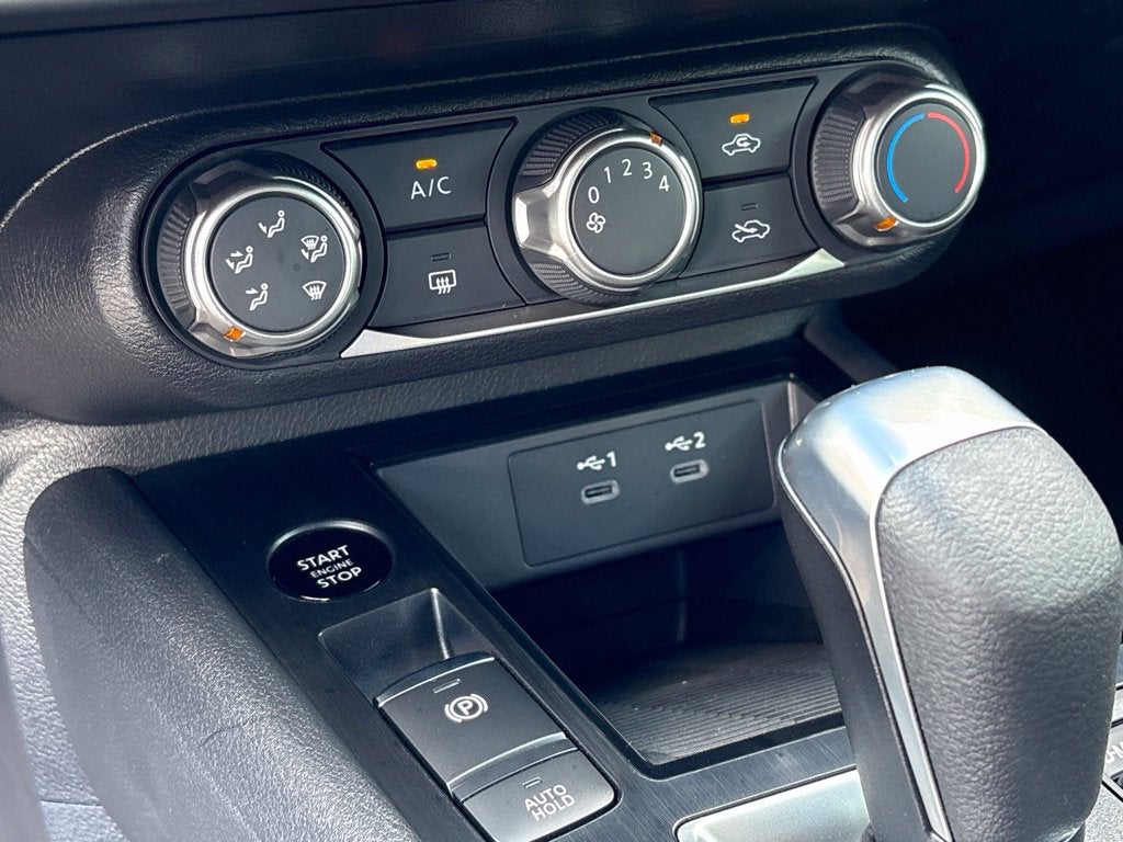 2027 Nissan Kicks S