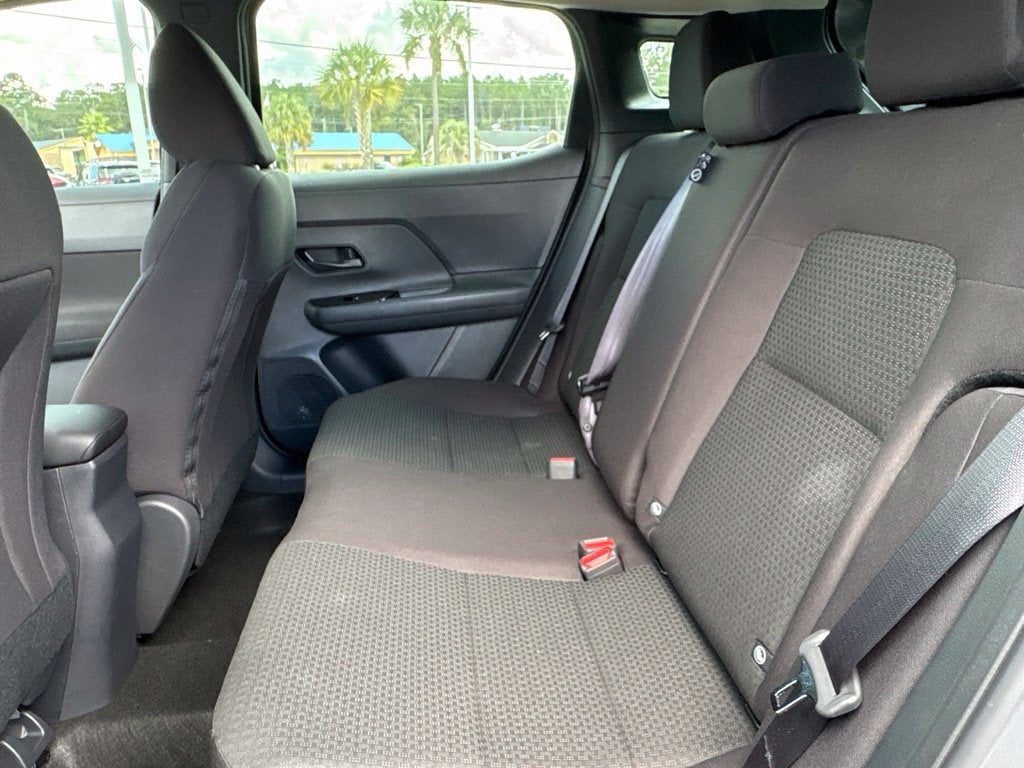 2027 Nissan Kicks S