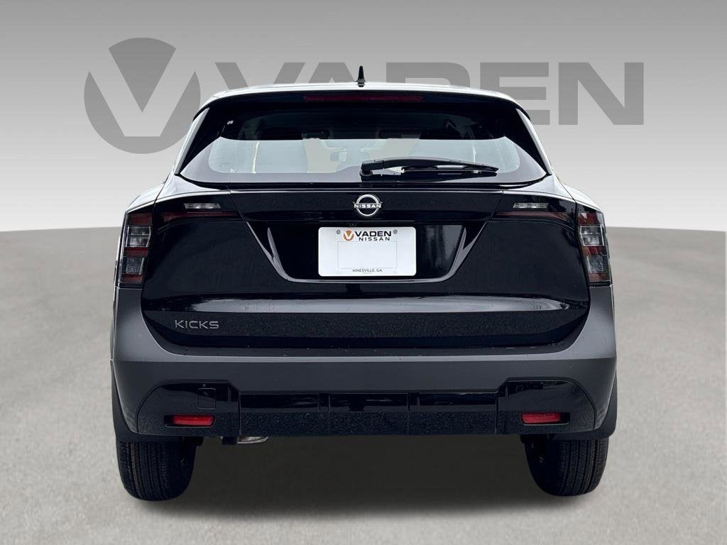 2027 Nissan Kicks S