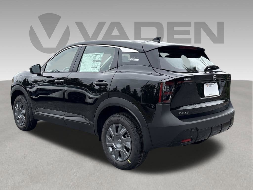2027 Nissan Kicks S