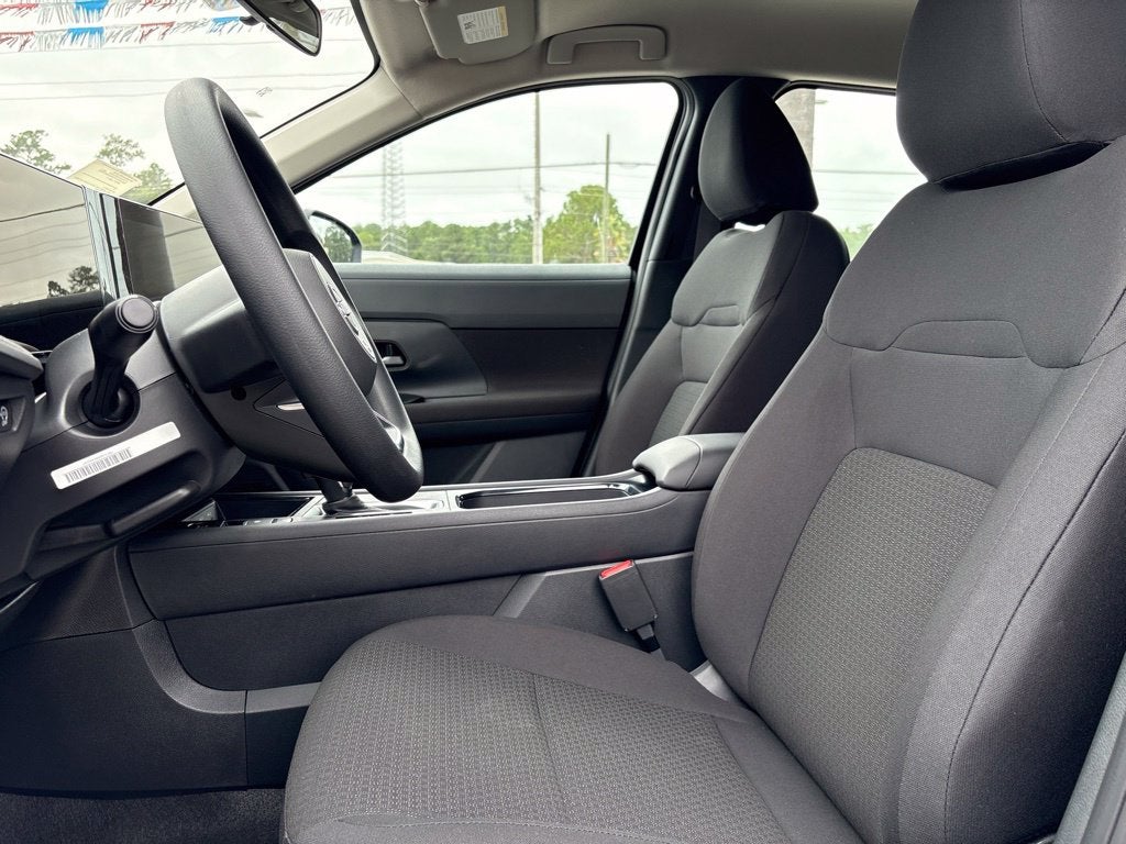 2027 Nissan Kicks S