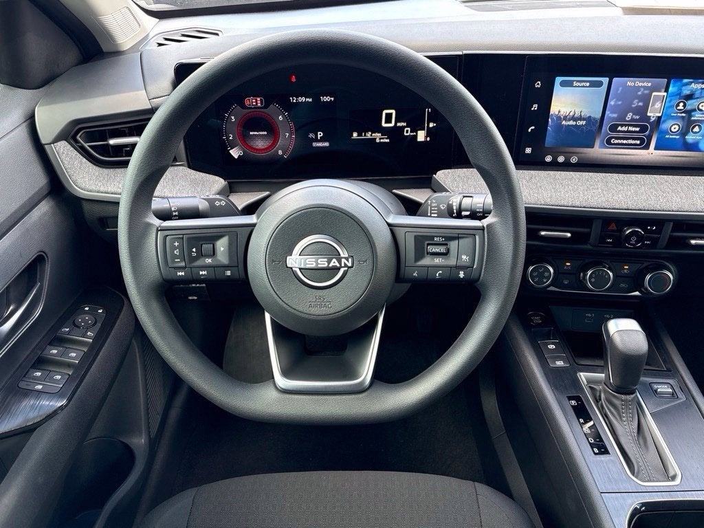 2027 Nissan Kicks S