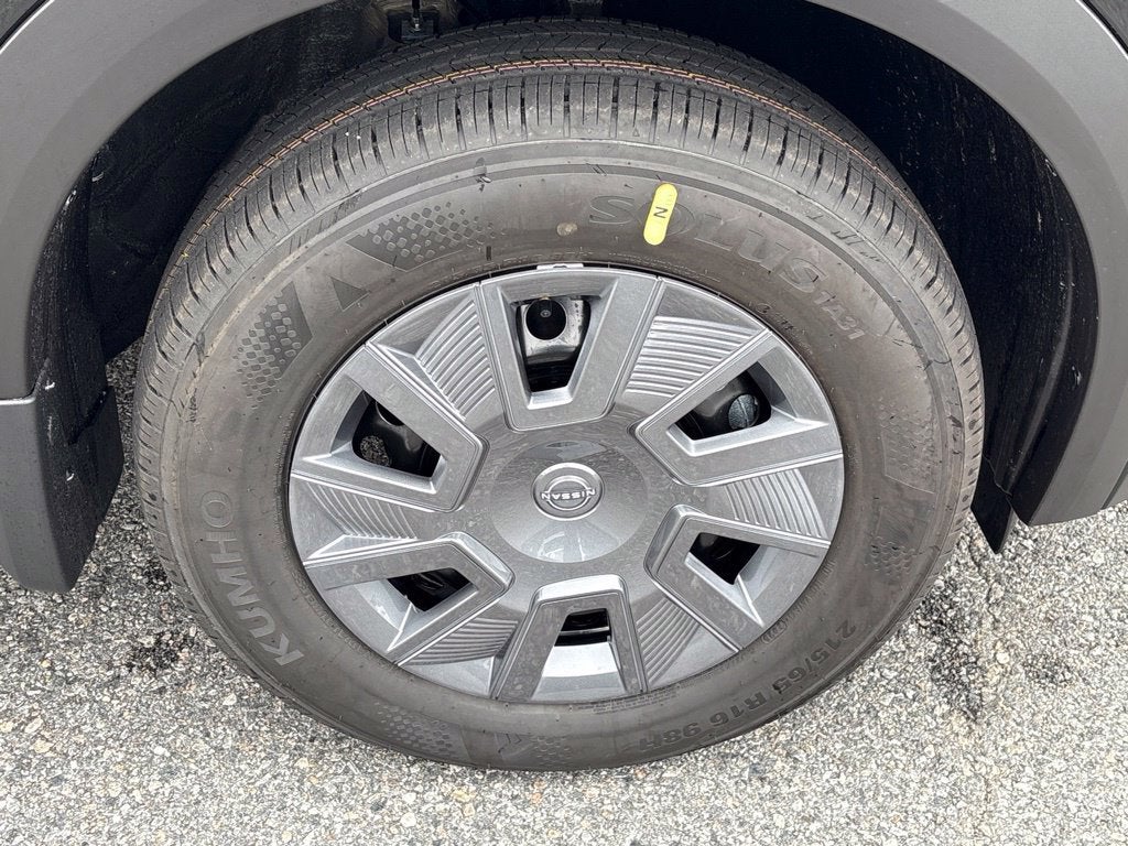 2027 Nissan Kicks S
