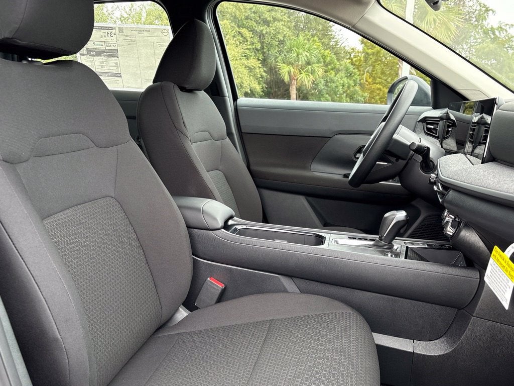 2027 Nissan Kicks S